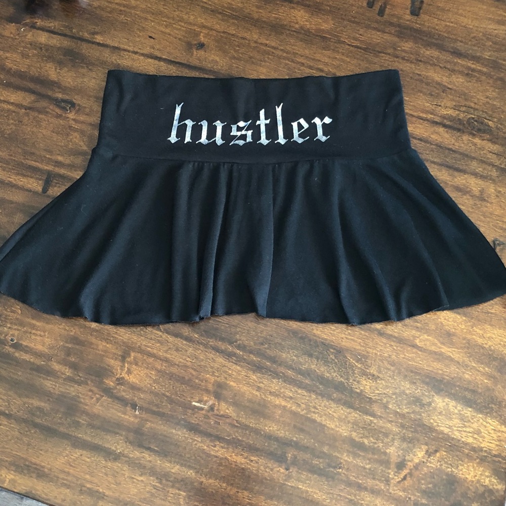 Hustler Skirt🖤